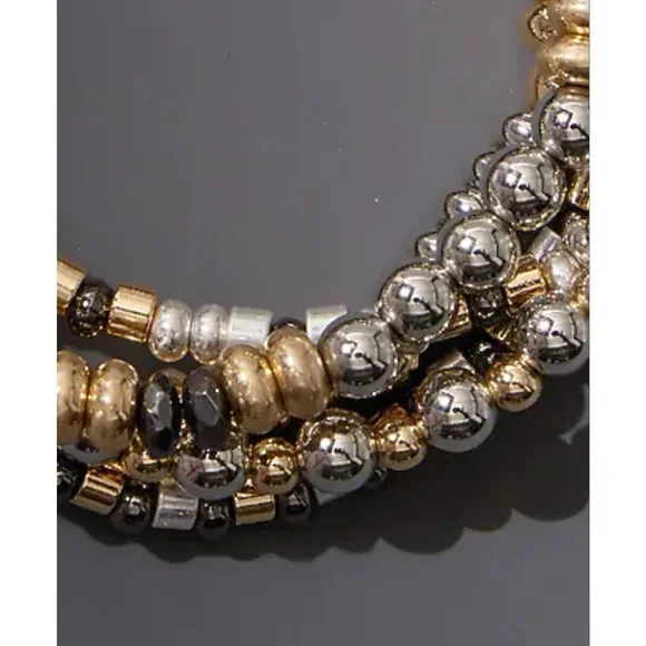 23. NWOT Elegant Silver and Gold Beaded Bracelet - Picture 3 of 4